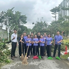 Đoàn thanh niên VKSND thành phố Hà Nội ra quân khắc phục hậu quả cơn bão số 03